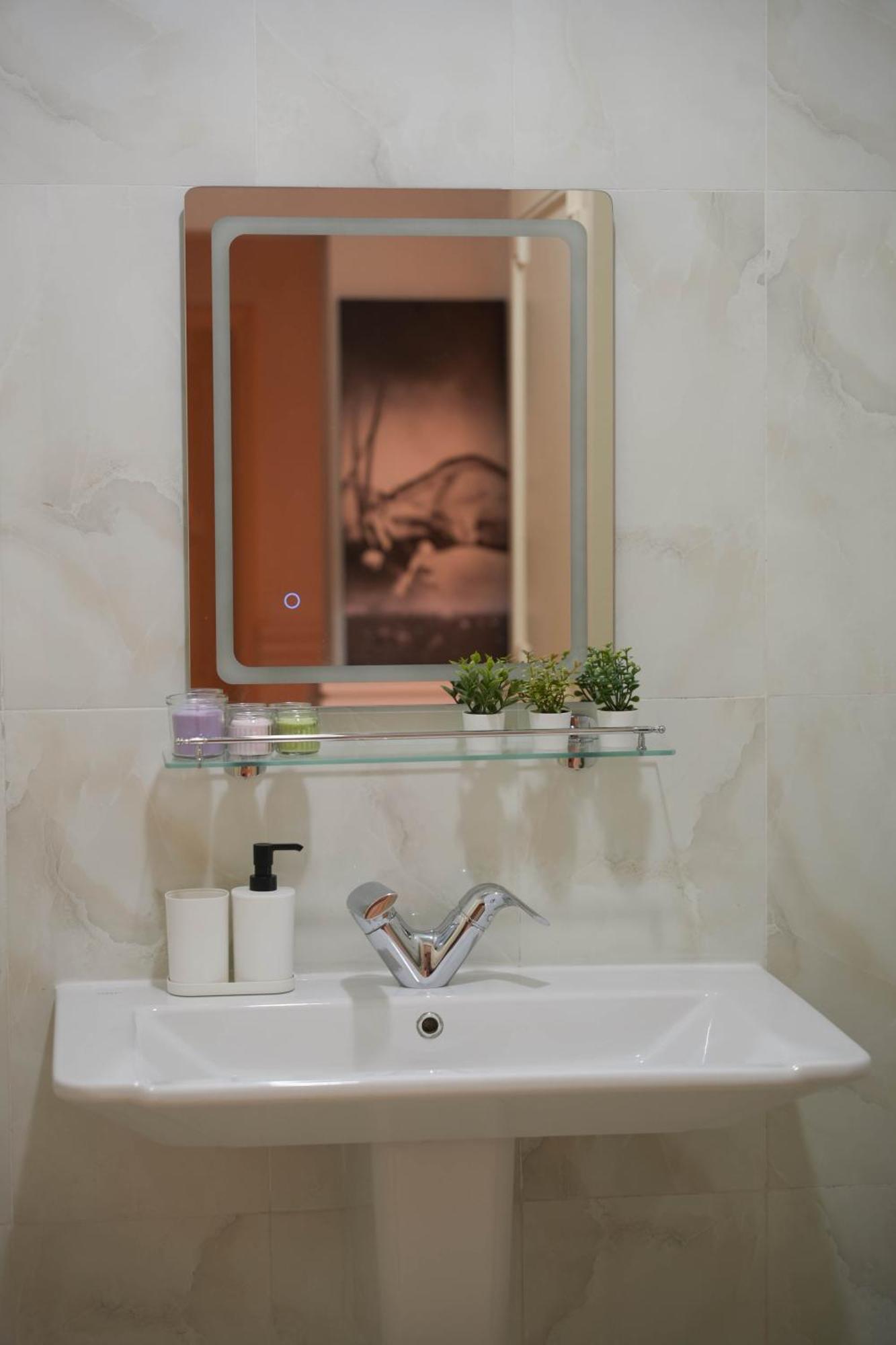 For Rent In 7 Near Corniche Villa