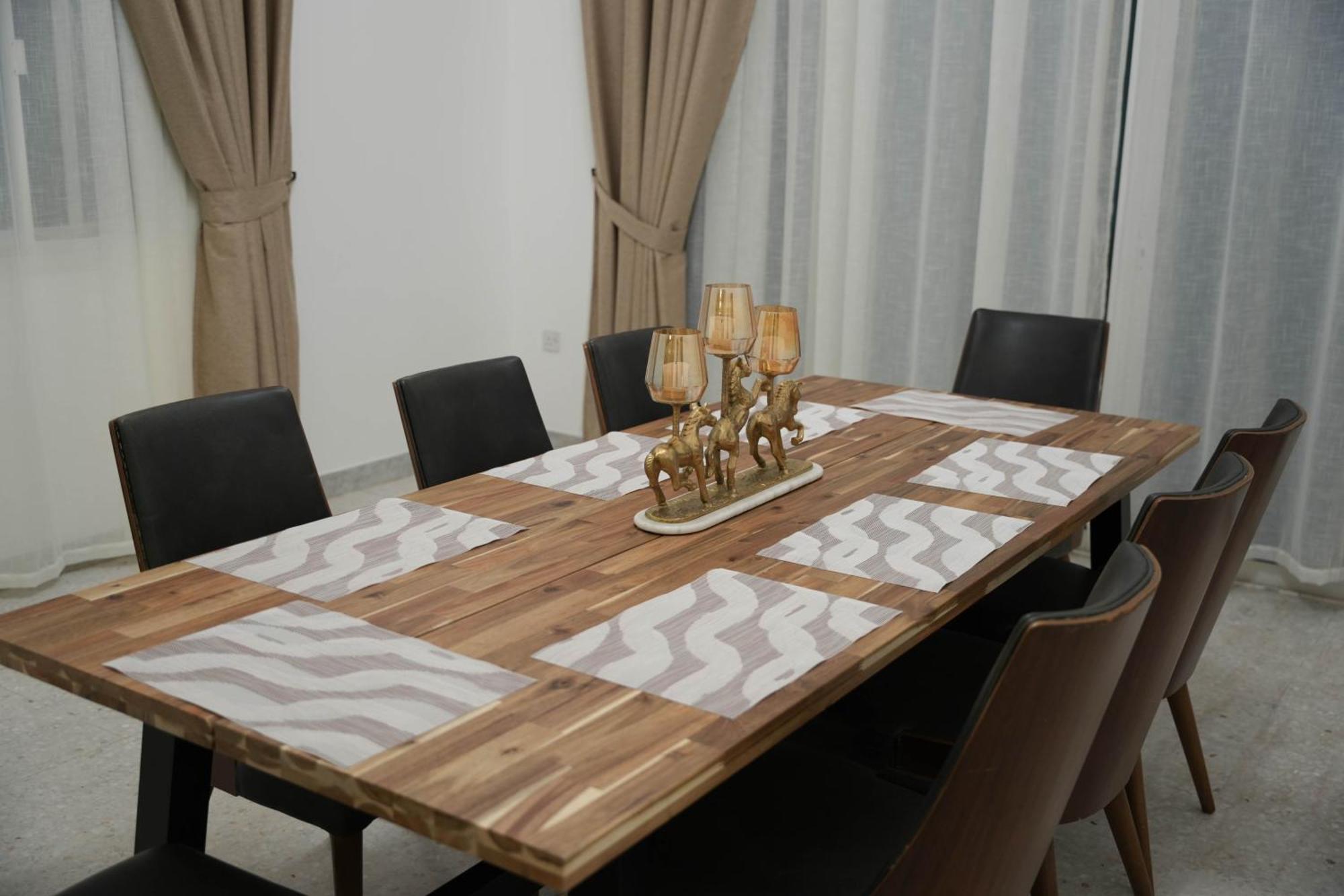 For Rent In 7 Near Corniche * Abu Dhabi